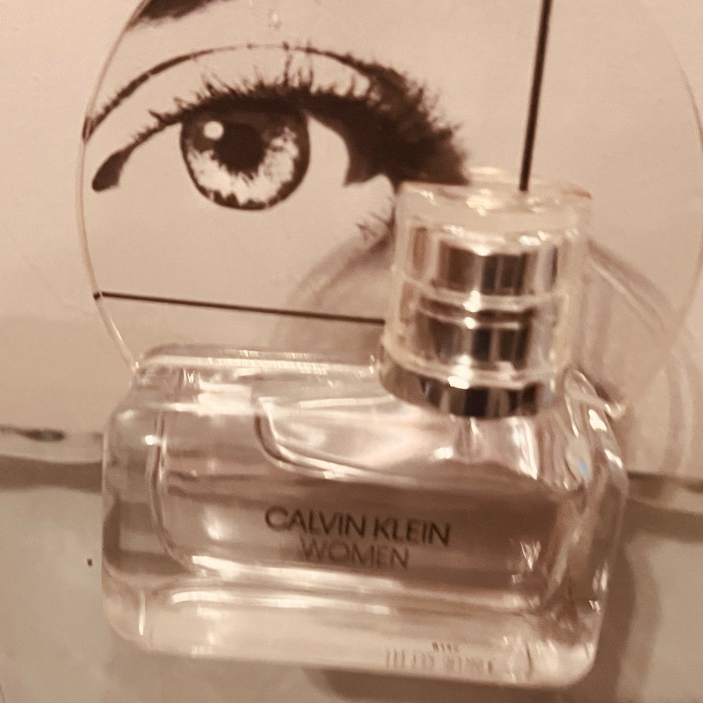 Calvin Klein Women Perfume
